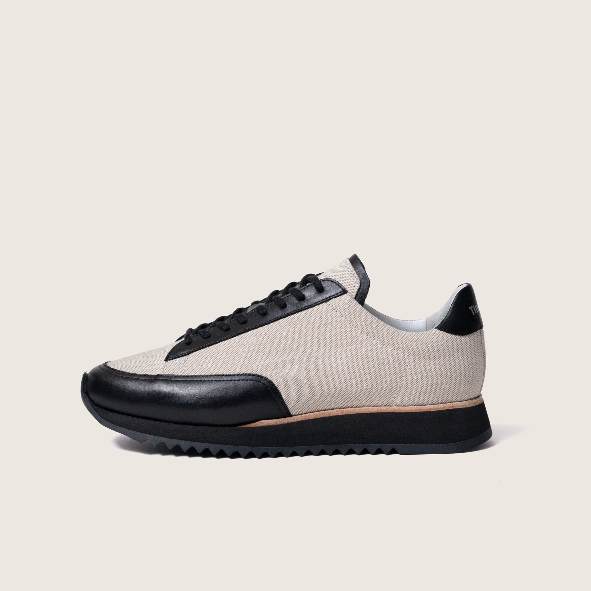 Timothee Paris sneaker cabourg DTL onyx color profile photo