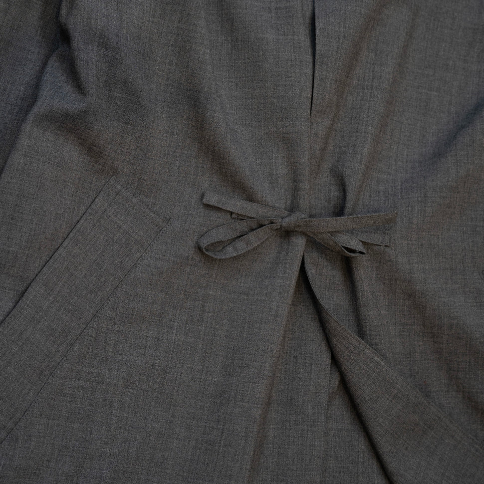 Japanese craftsmanship brand Ikiji drizzler jacket grey close up made in japan 